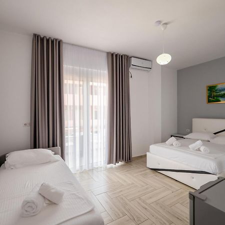 Hotel Artur2 Ksamil Kültér fotó