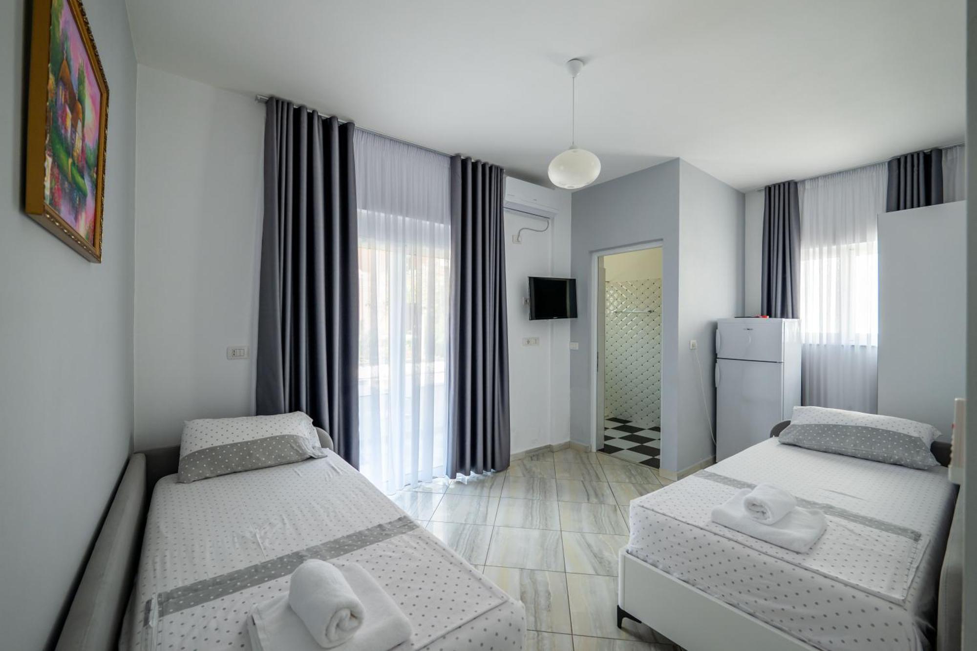 Hotel Artur2 Ksamil Kültér fotó